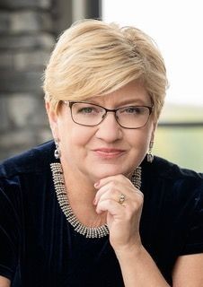 Dr. Susan MacLellan-Tobert, Executive Coach